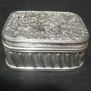 ROYAL SELANGOR | Floral Storage Chest | Pewter | Vintage